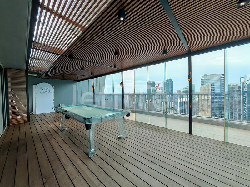 5 Bed Condo for Rent in  UIC Building - Image 7